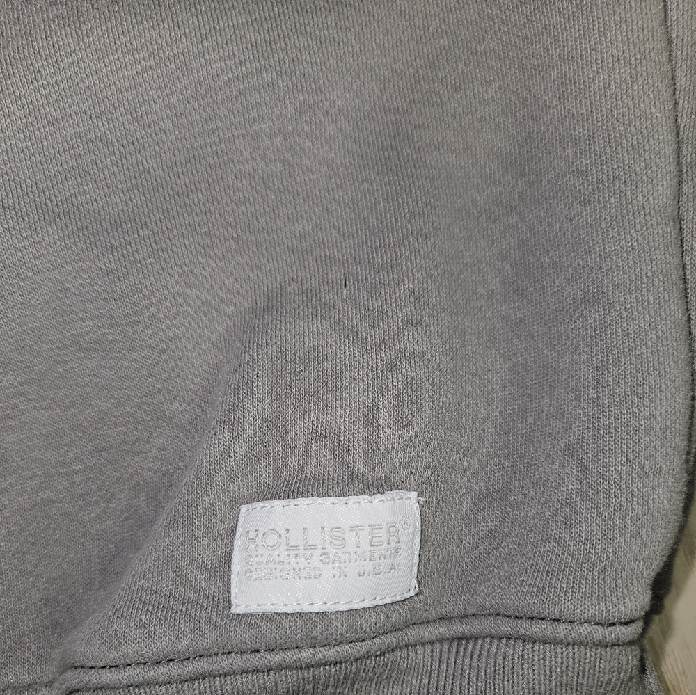 Hollister Gray Oversized Crewneck Sweatshirt Small Relaxed Fit Fleece Streetwear - Picture 3 of 9